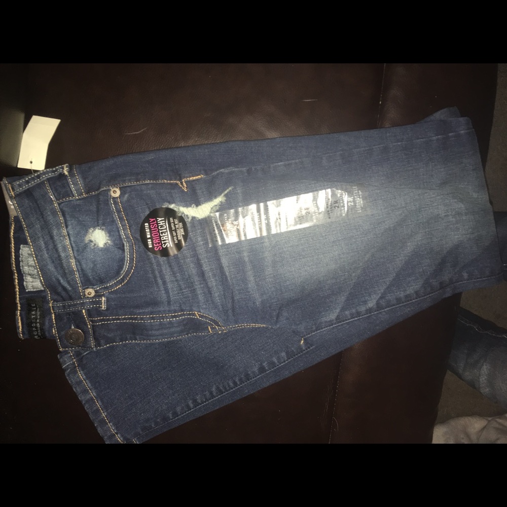 BNWT Aeropostale skinny jeans!